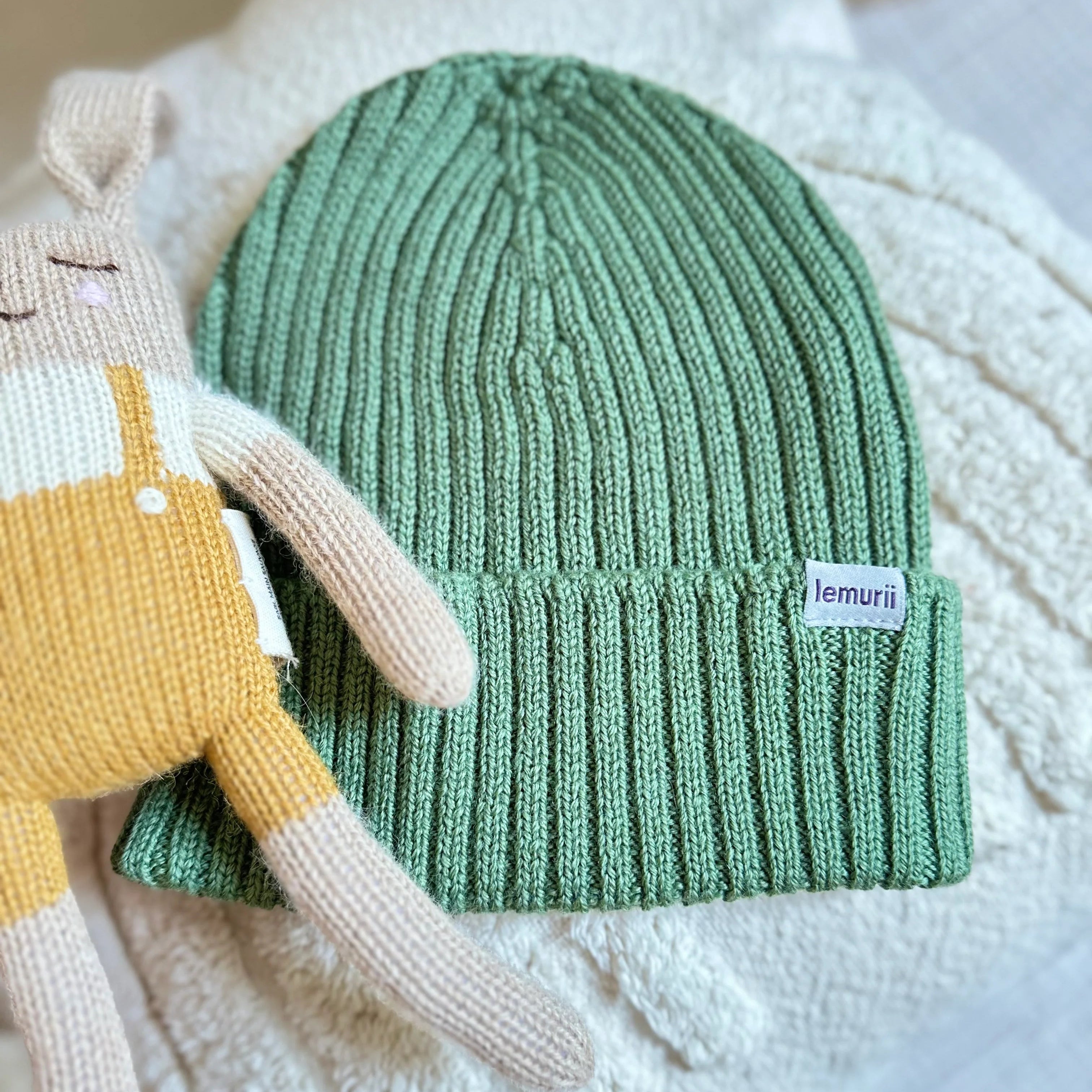 Lemurii Merinowolle Mütze Mika (unterschiedliche Farben)