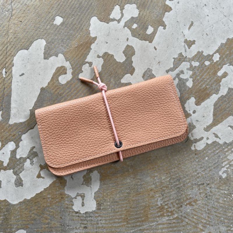 KNOT Wide Portemonnaie aus Leder (verschiedene Farben)