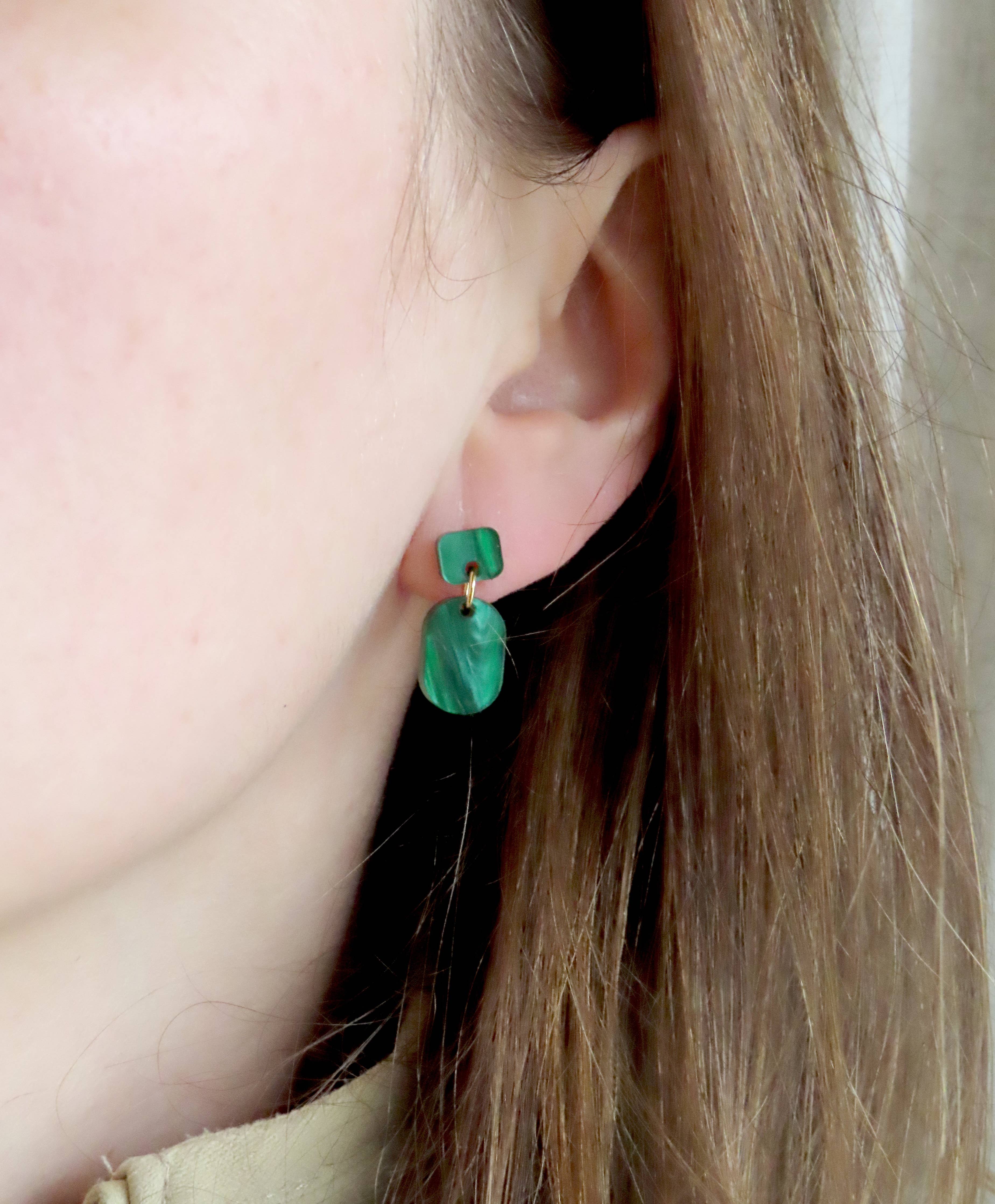 Green Creamy Mini Ohrhänger niemalsmehrohne