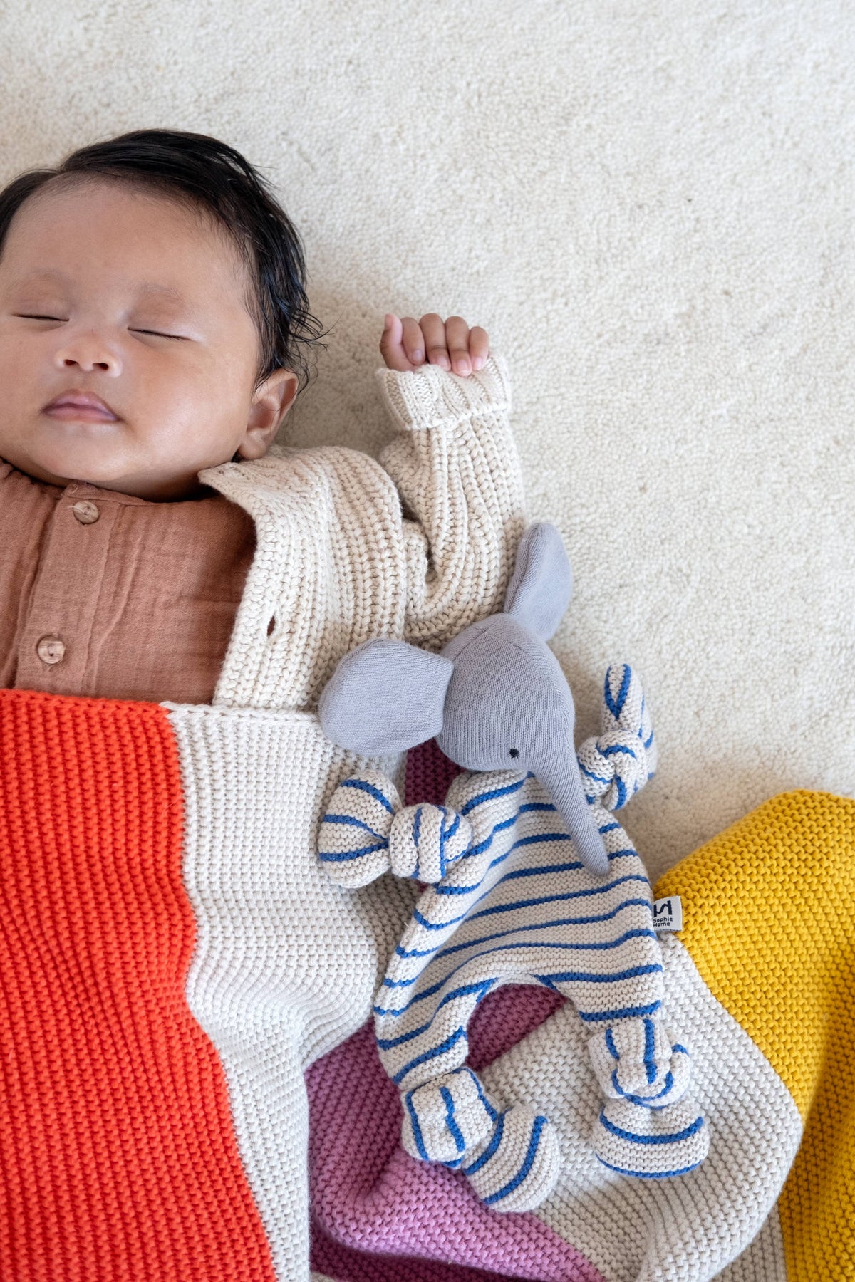 Sophie Home Ltd - Babydecke Kuscheltuch: Elefant Kobalt