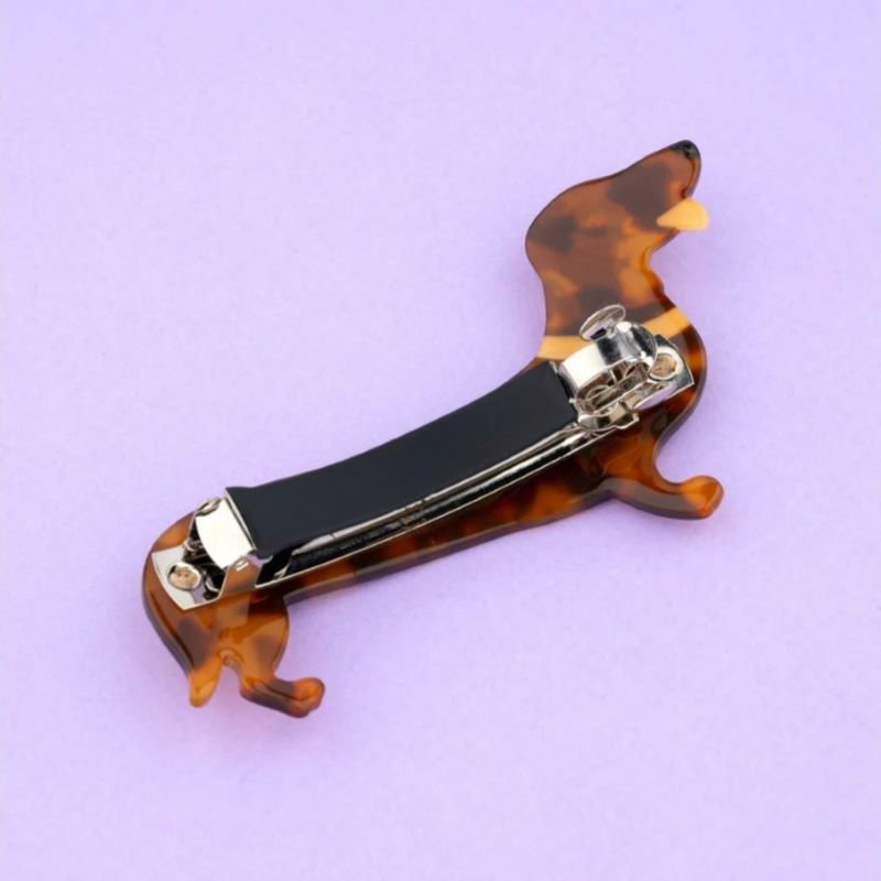 Coucou Suzette Barrette 'Dachshund'