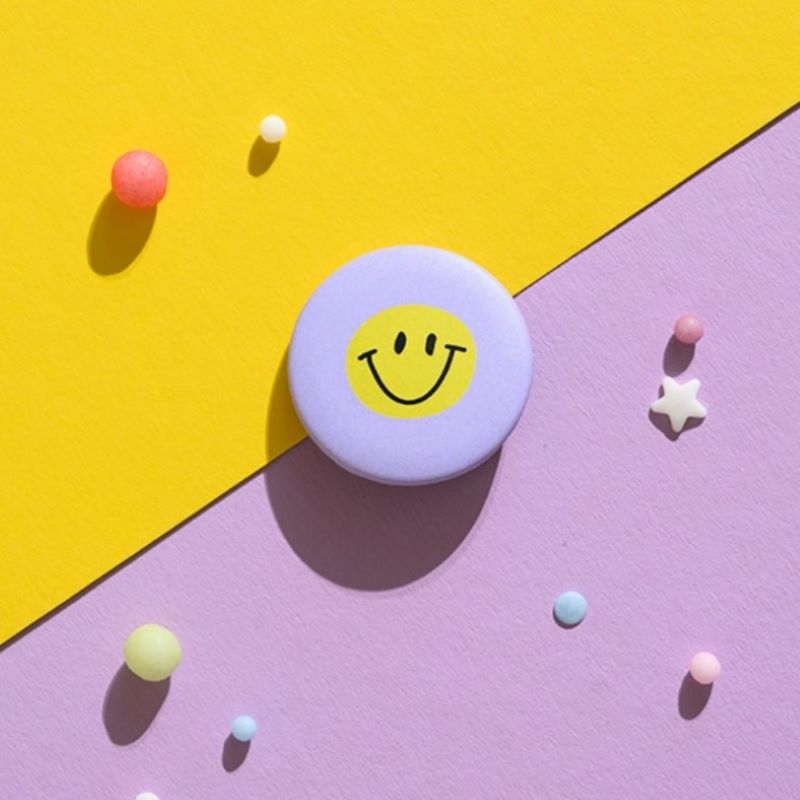 Ava&Yves Button 'Smile, flieder'