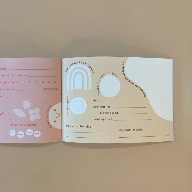 enna studio 'Erste Freund*innen Buch'