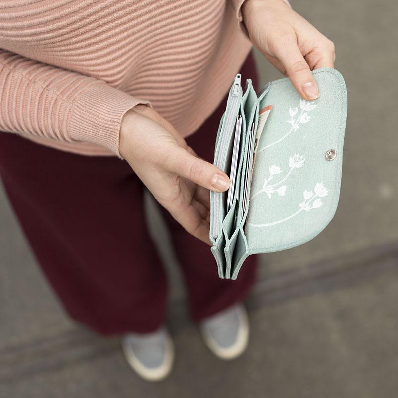 Portemonnaie 'Flash Forward Medium' von Keecie verschiedene Farben