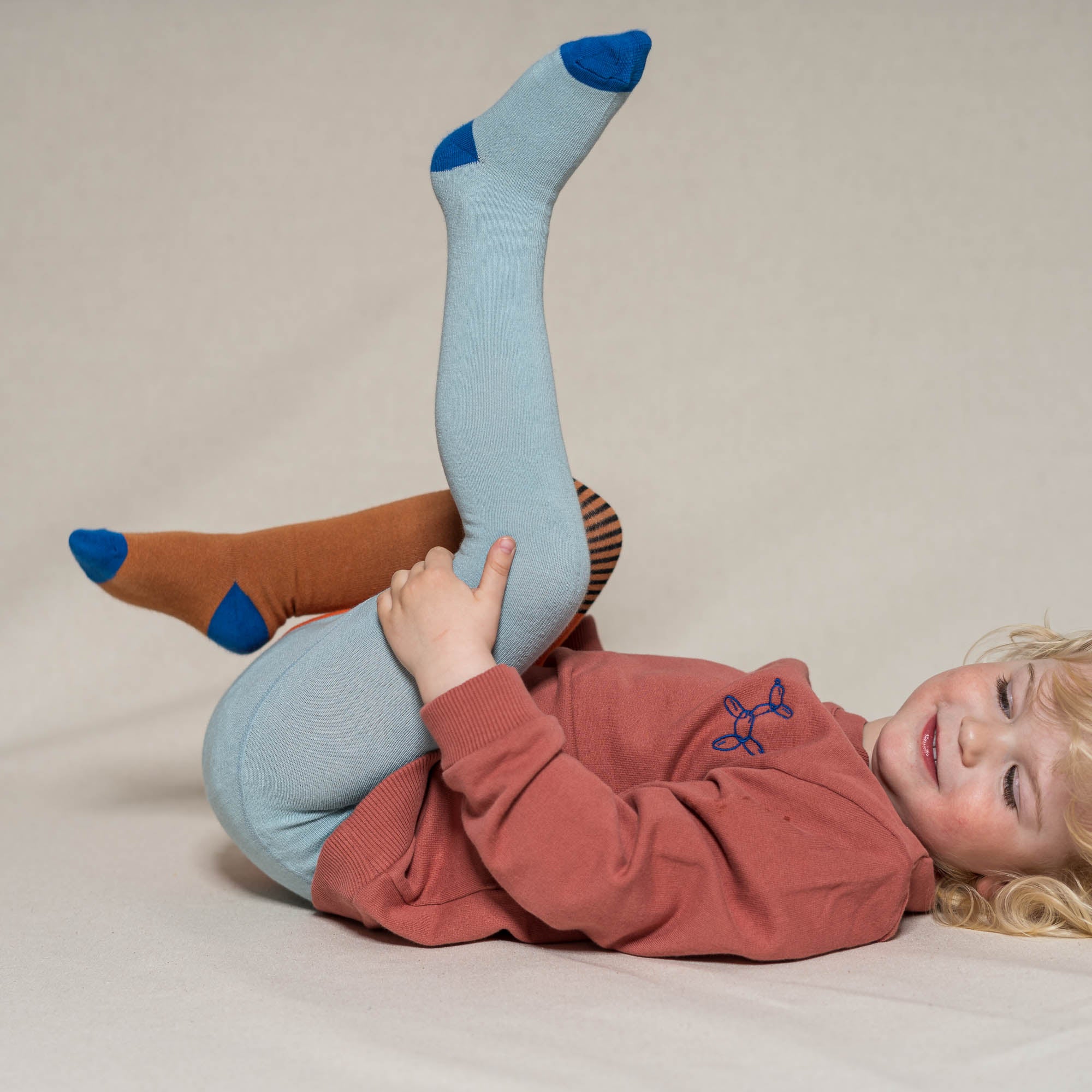 Baby-und Kinderstrumpfhose halb/halb rust nicenicenice