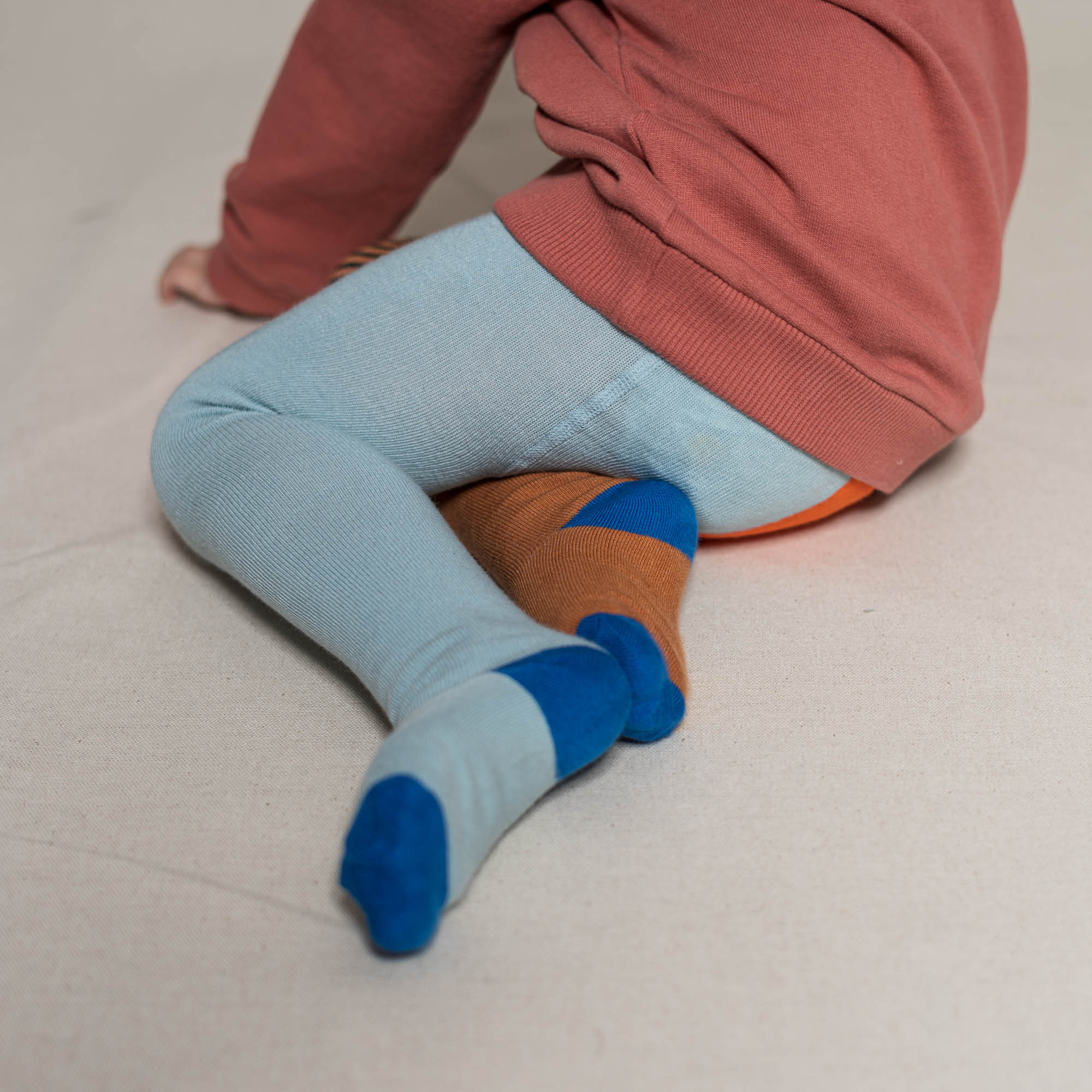 Baby-und Kinderstrumpfhose halb/halb rust nicenicenice