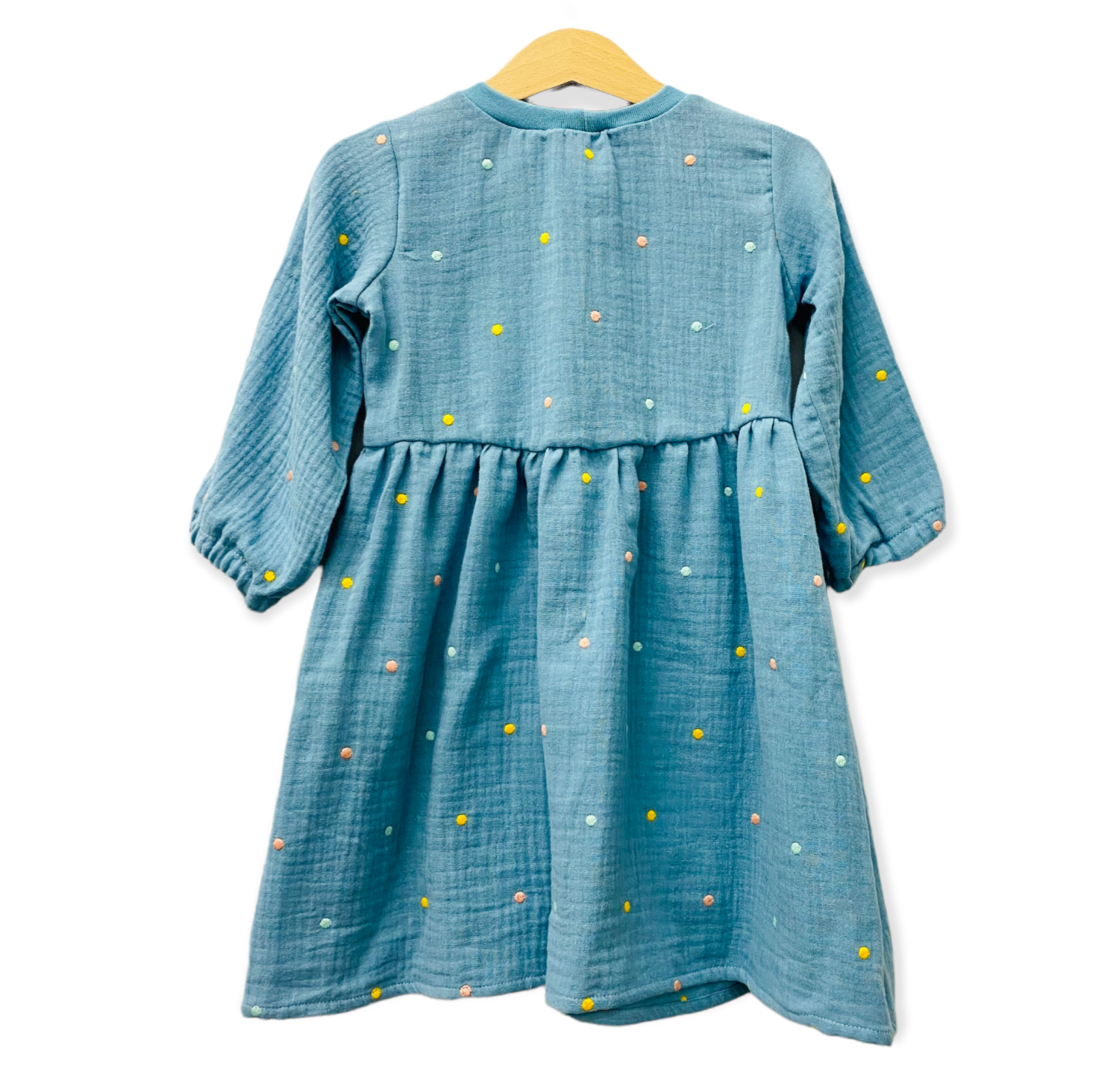 Musselinkleid türkis mit eingestickten Punkten