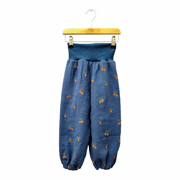 Musselinhose 'Orangen auf jeans'