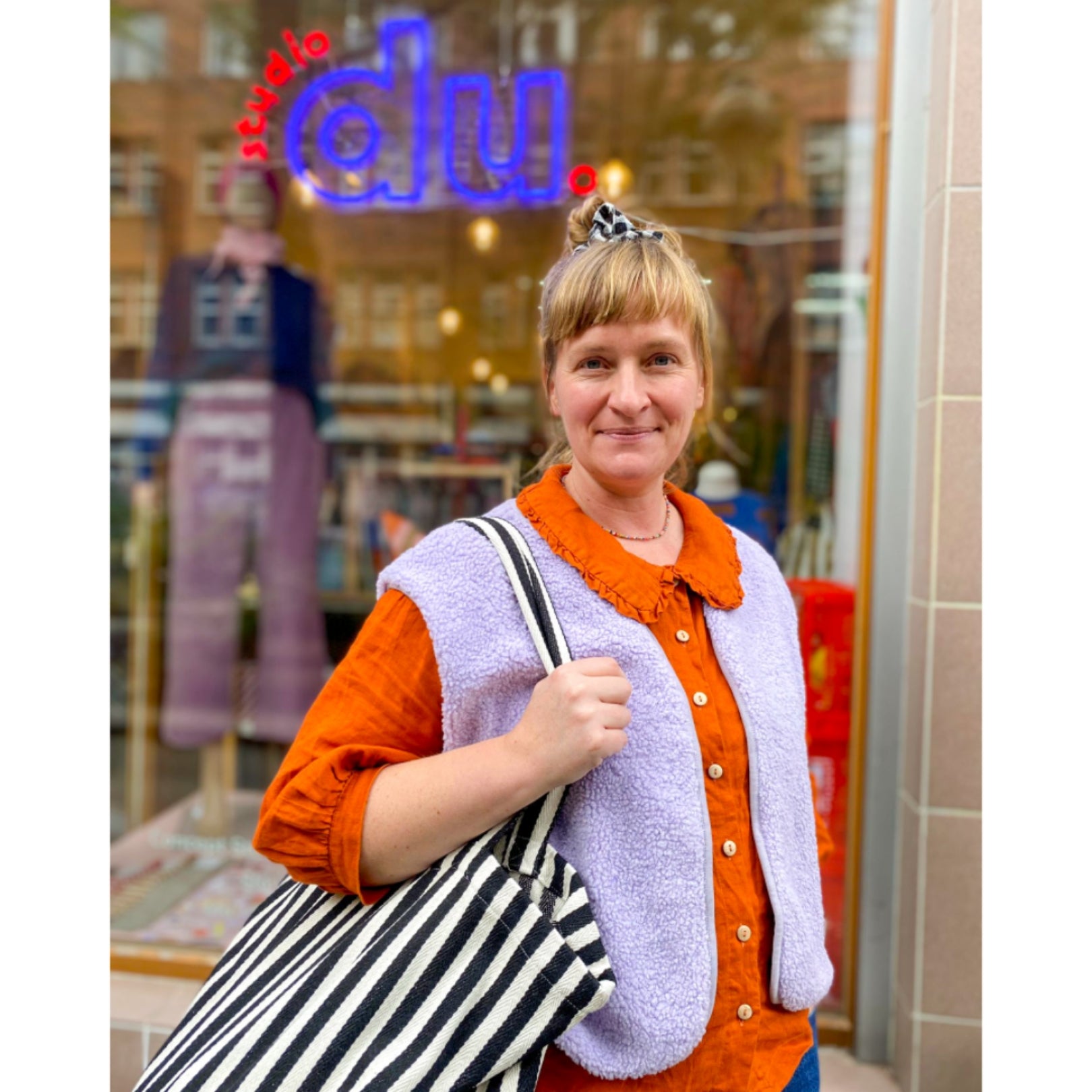 Teddyweste "flieder Teddy mit Zebramuster innen"