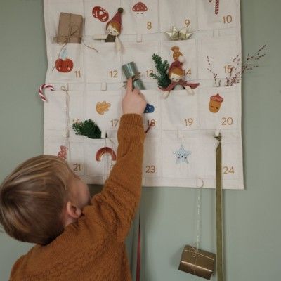 Adventskalender 'Embroidered' Fabelab