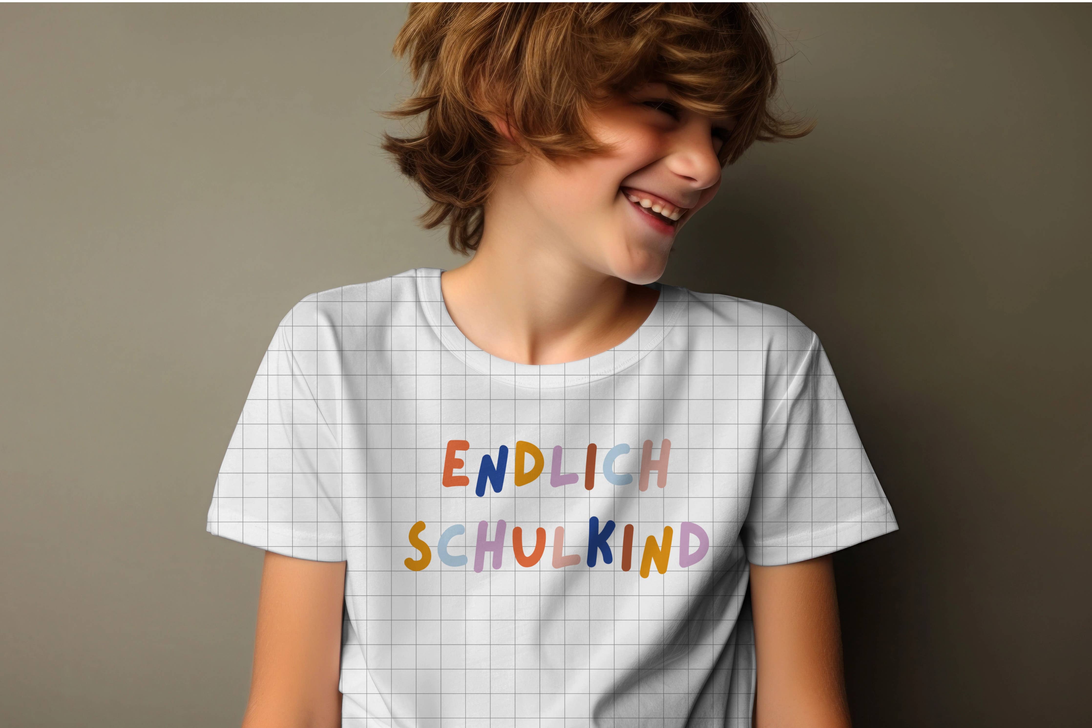 Modern Kids Art - Bügelbild "Endlich Schulkind" Groß
