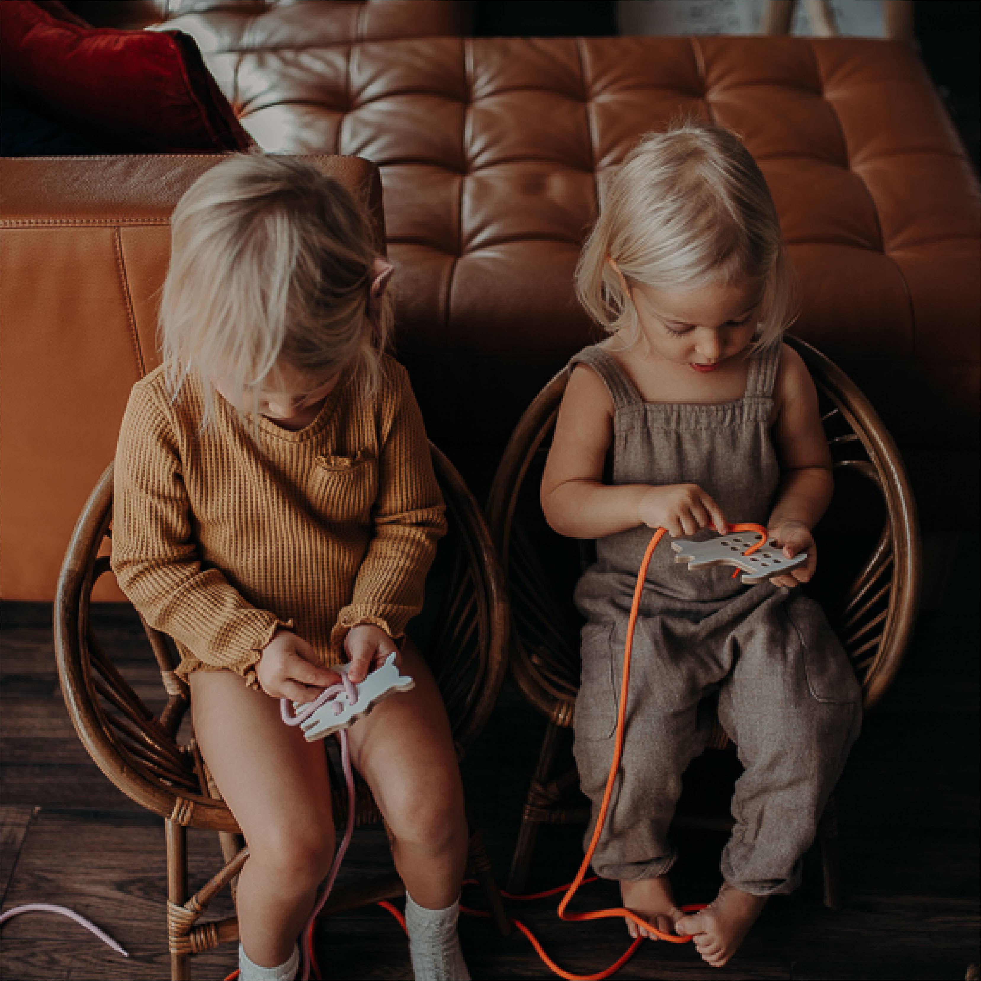 The Fox, kleines hölzernes Schnürspielzeug, Montessori Toy