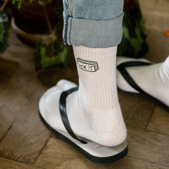 helen b Socken 'f*ck it'
