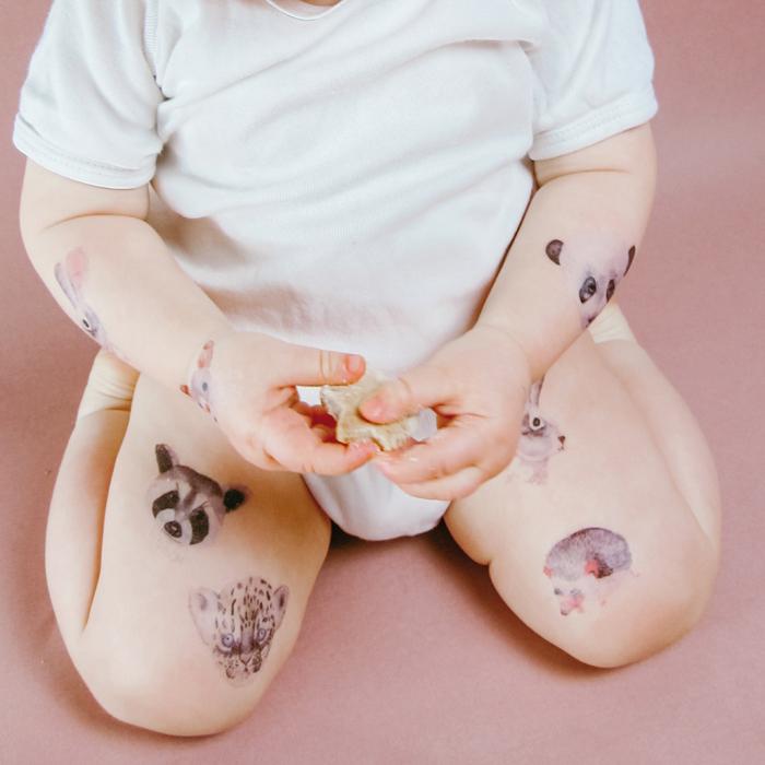 Bio Tattoo 'Tiny Roar' Nuukk