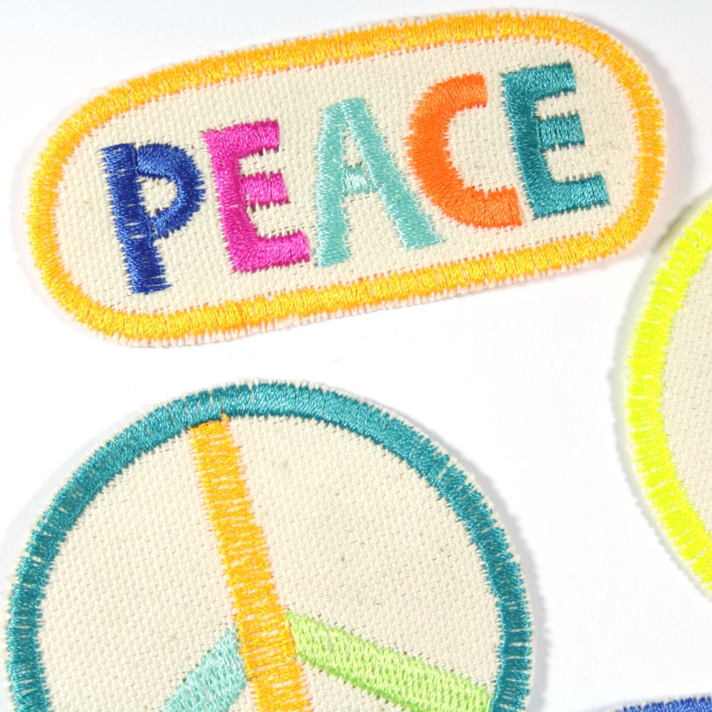 Patches "Peace" & "Frieden" & "Taube" & "no war" 4 Bügelbilder im Set