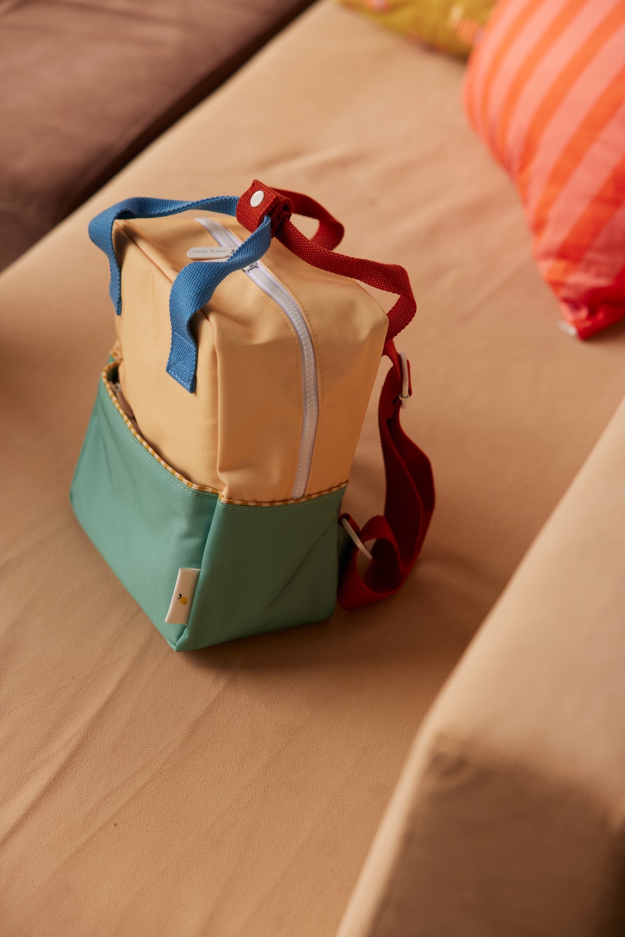 Sticky Lemon Rucksack klein backpack small | colourblocking | sandy yellow + aquatic green