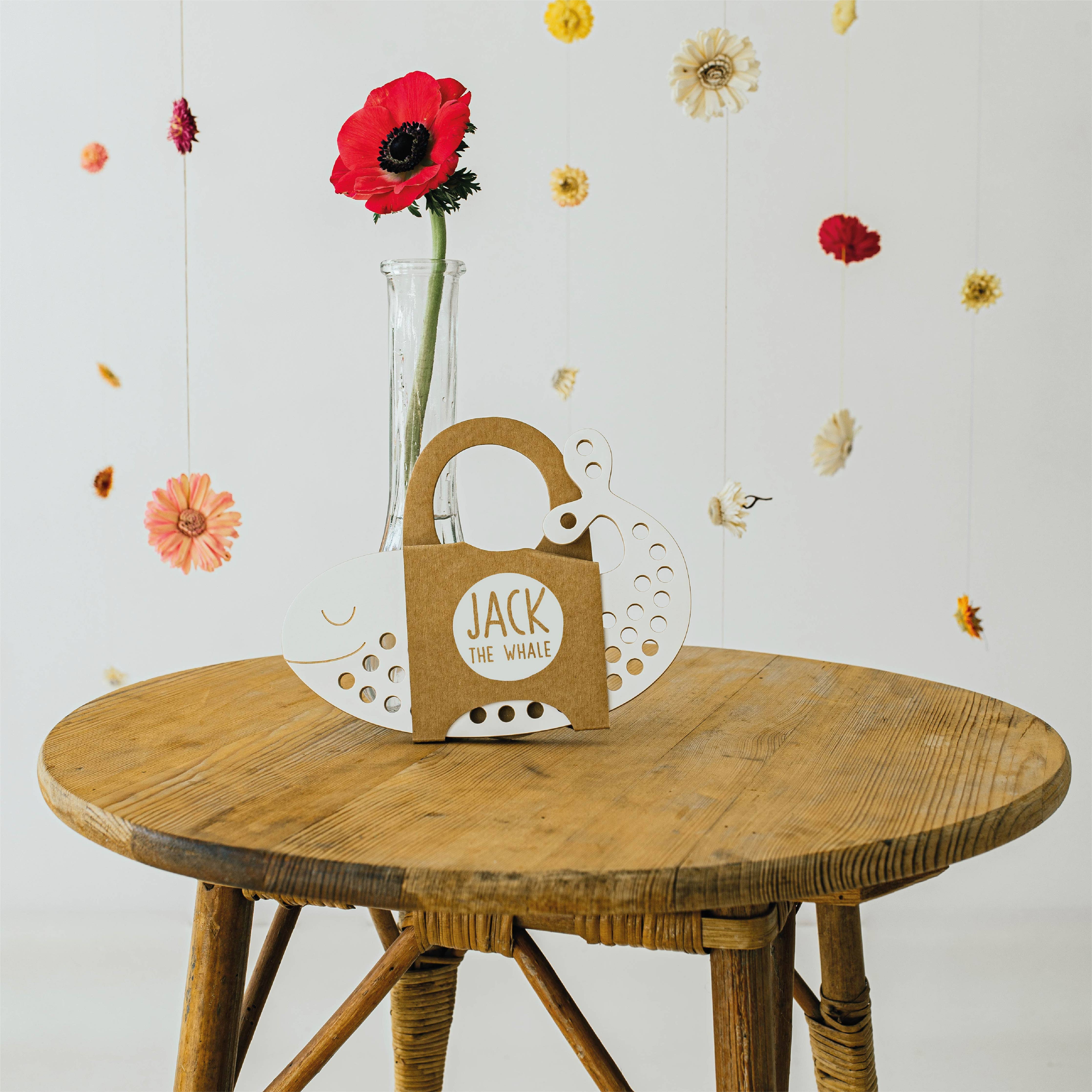 Jack the Wal, Spielzeug zum Schnüren aus Holz, montessori