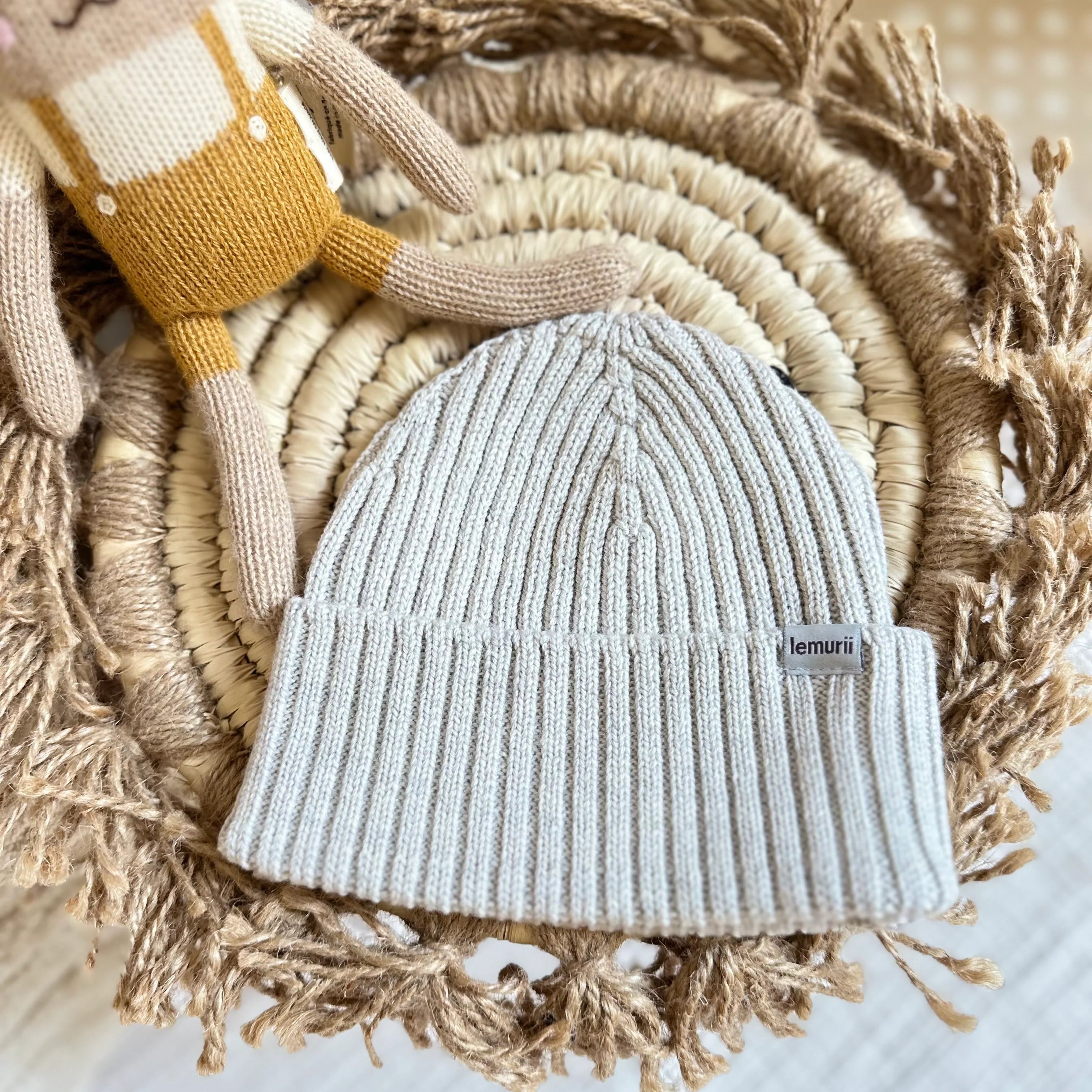 Lemurii Merinowolle Mütze Mika (unterschiedliche Farben)