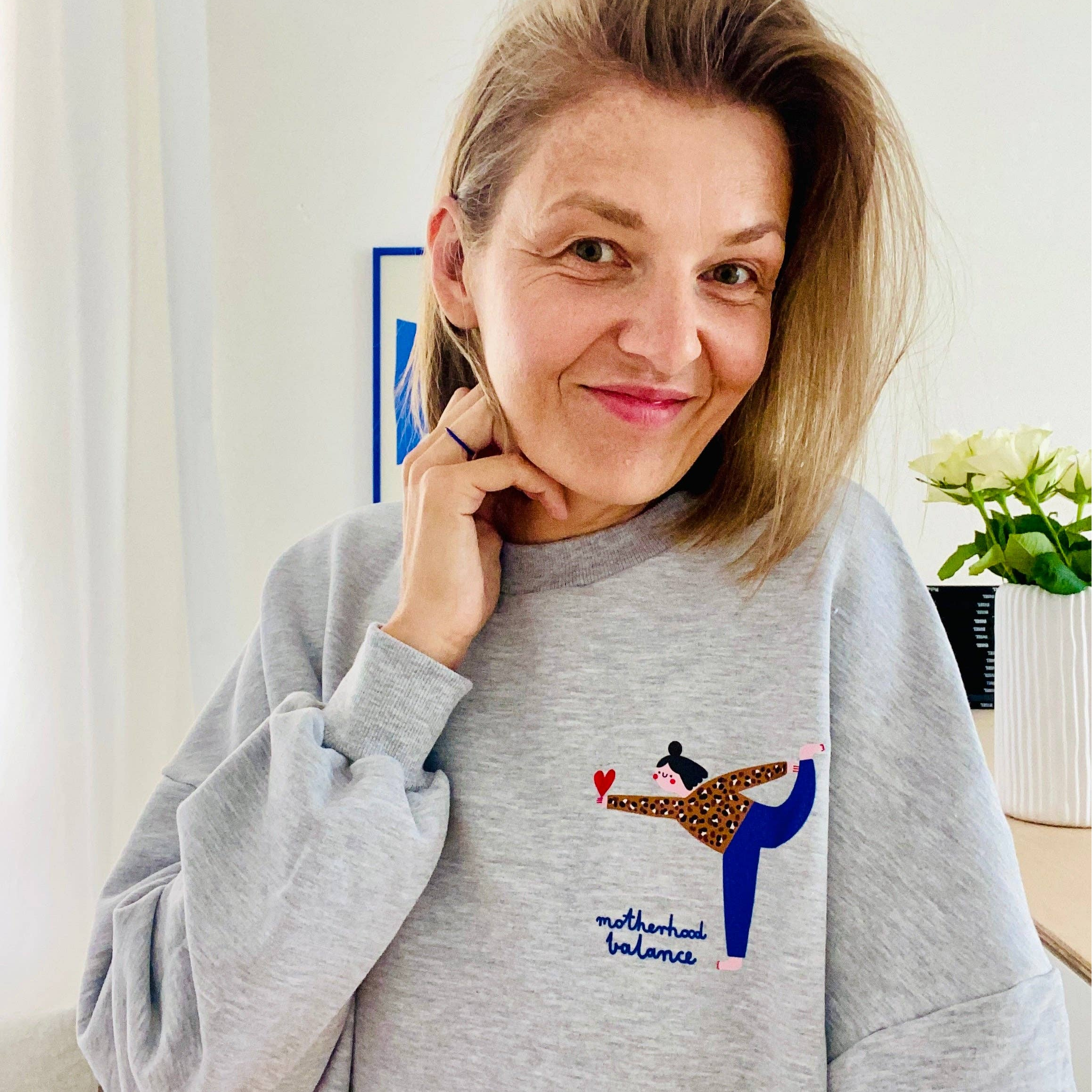 ERWACHSENEN SWEATSHIRT- MOTHERHOOD BALANCE AUF GRAU  Dont grow up