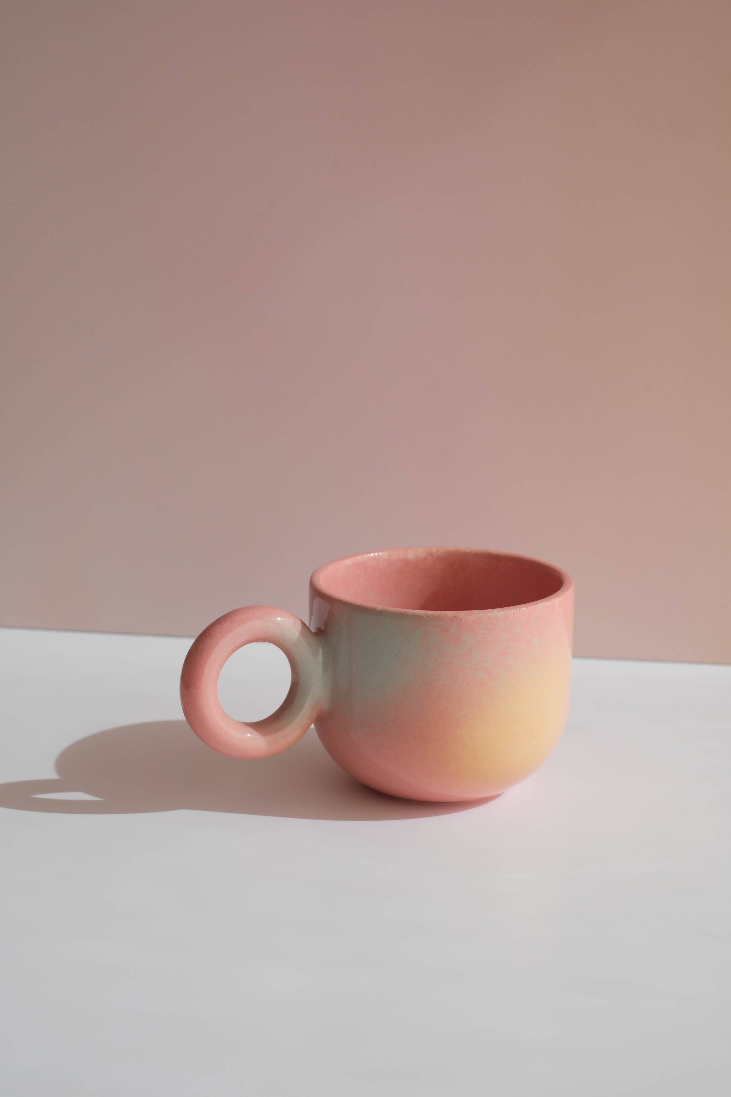 EUPHORIA mittlere Tasse von Temple Ceramic