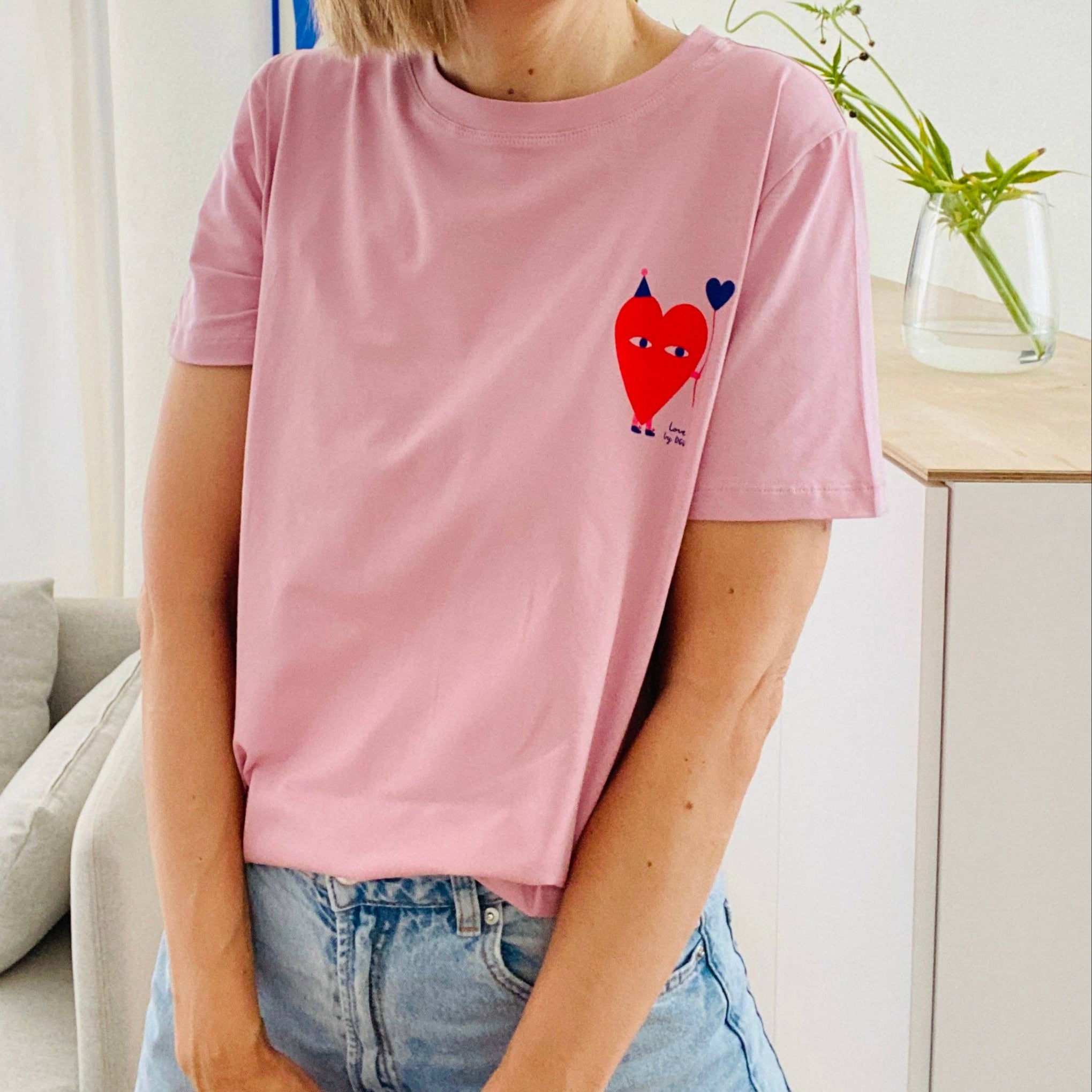 Herz auf rosa -T-SHIRT Don't grow up