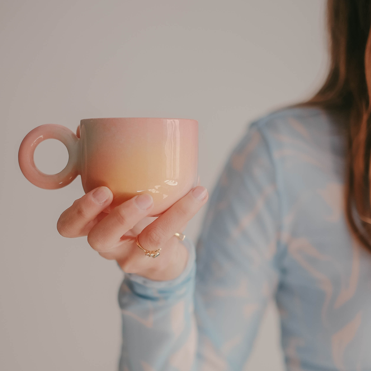 EUPHORIA mittlere Tasse von Temple Ceramic