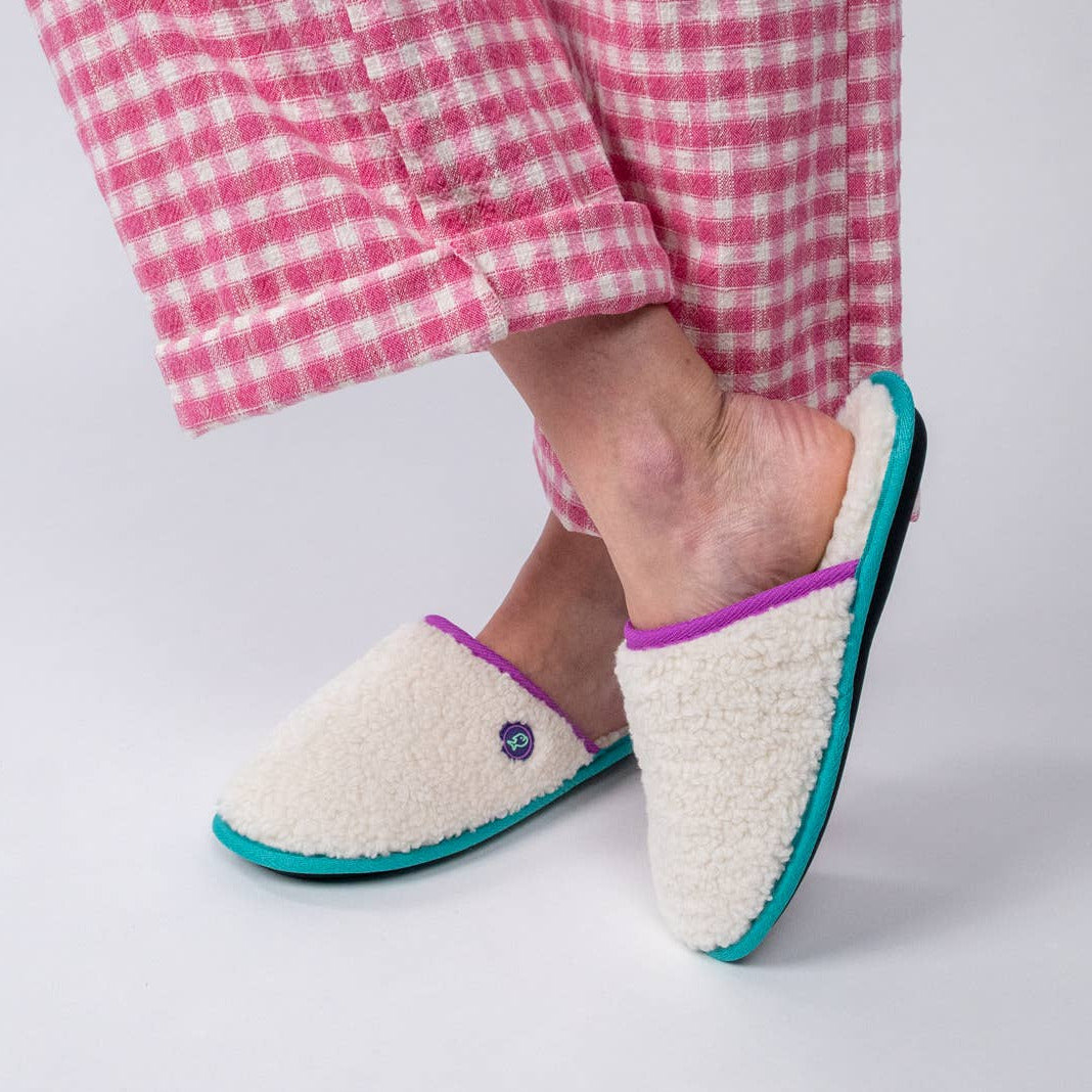 Lilafarbene Sherpa-Hausschuhe Billybelt