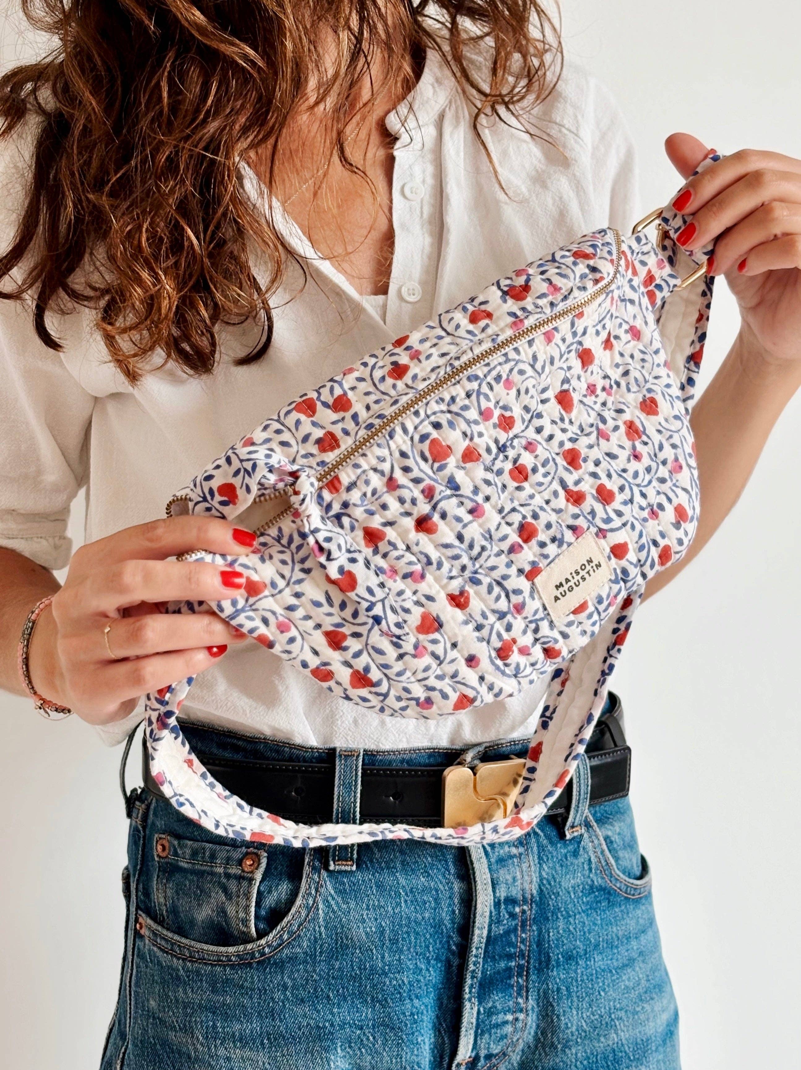 Maison Augustin -Mum Love kleine Bauchtasche