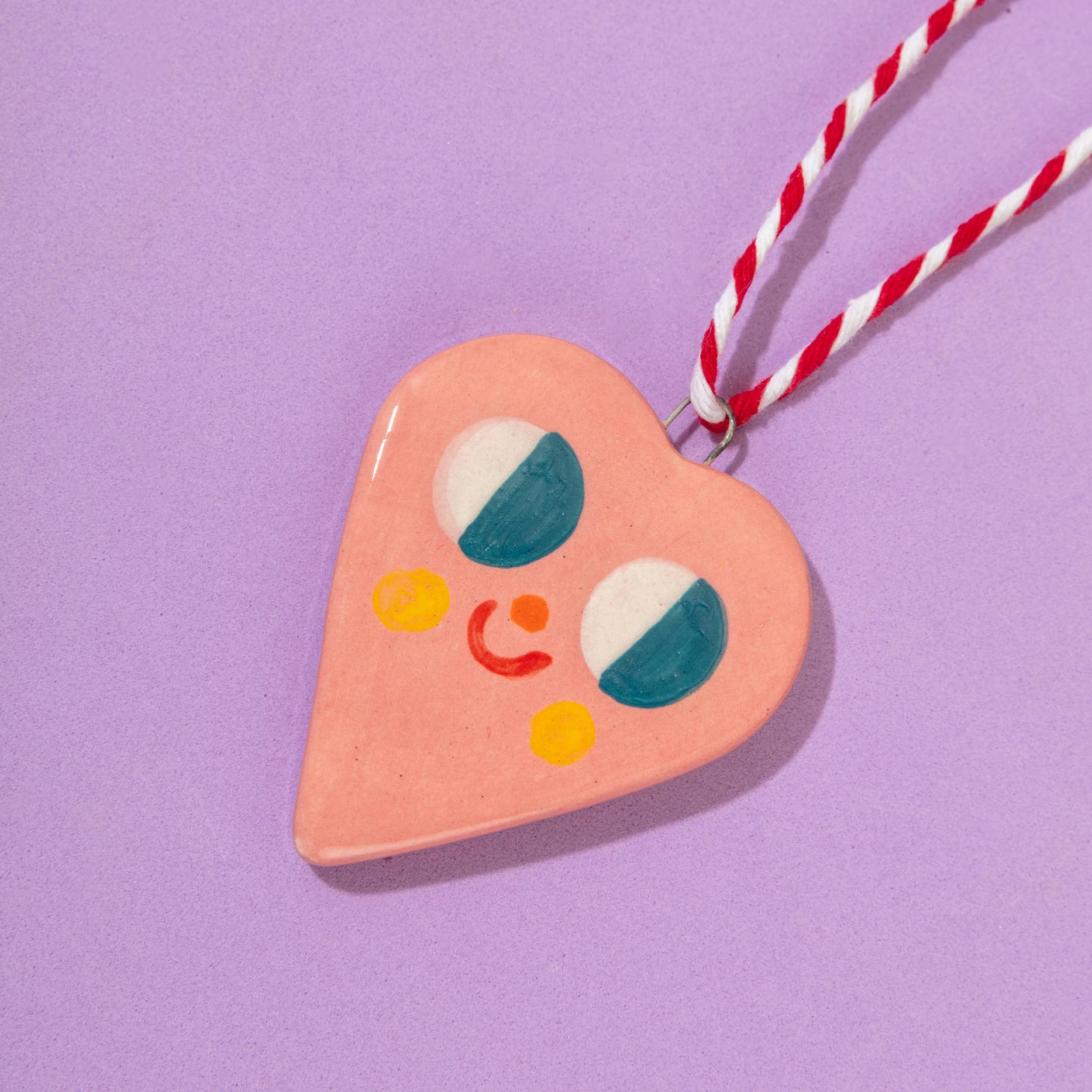 Ana Seixas Rosa Herz / Keramikhängeschmuck