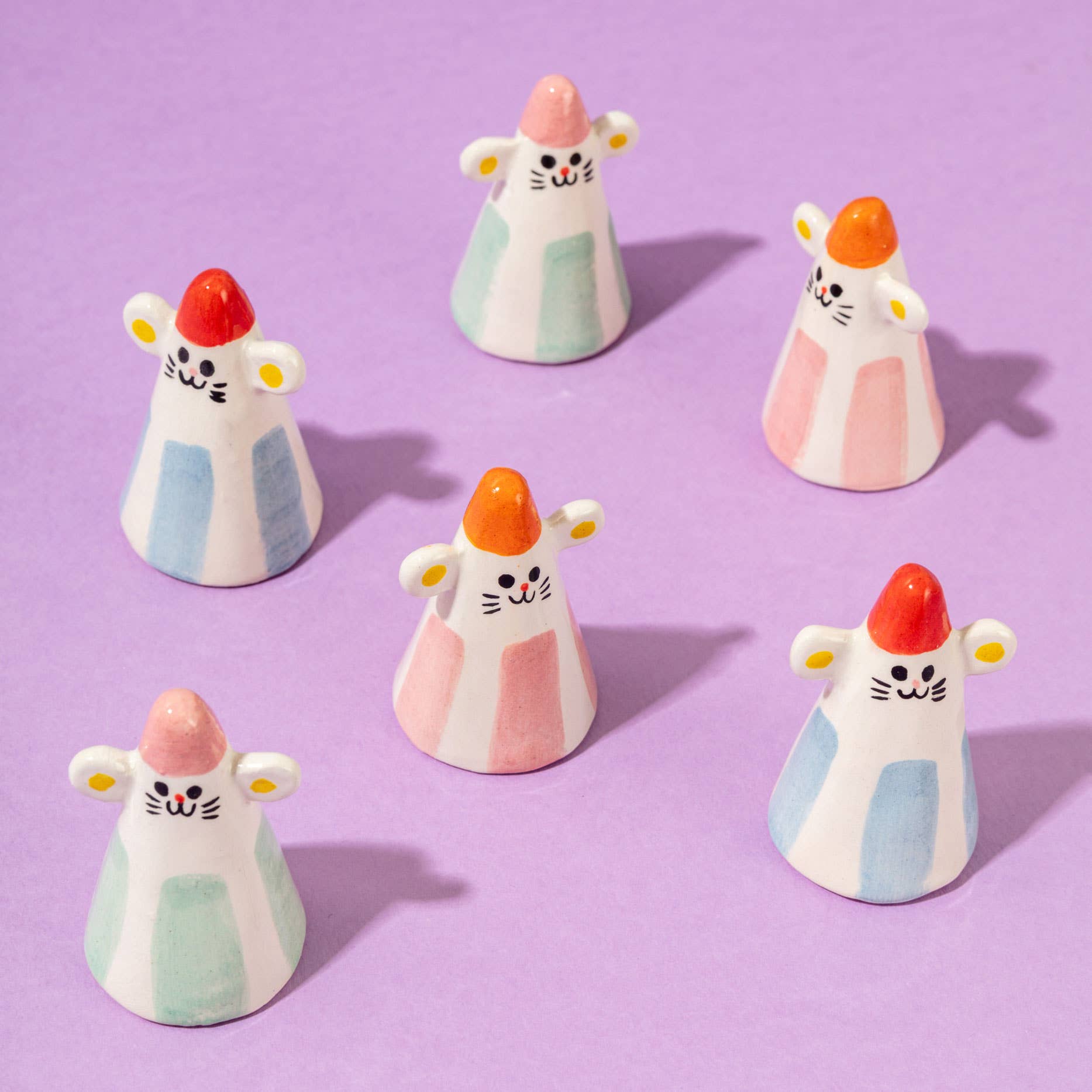 Ana Seixas Maus Blau / Kleine Schreibtischbegleiter Keramikstücke