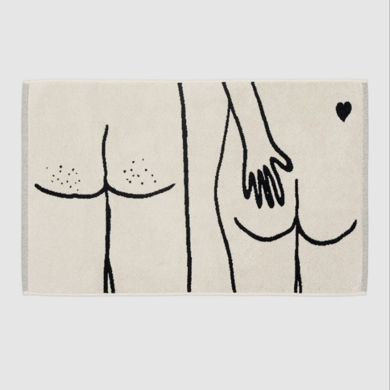 helen b Badematte 'couple naked back'