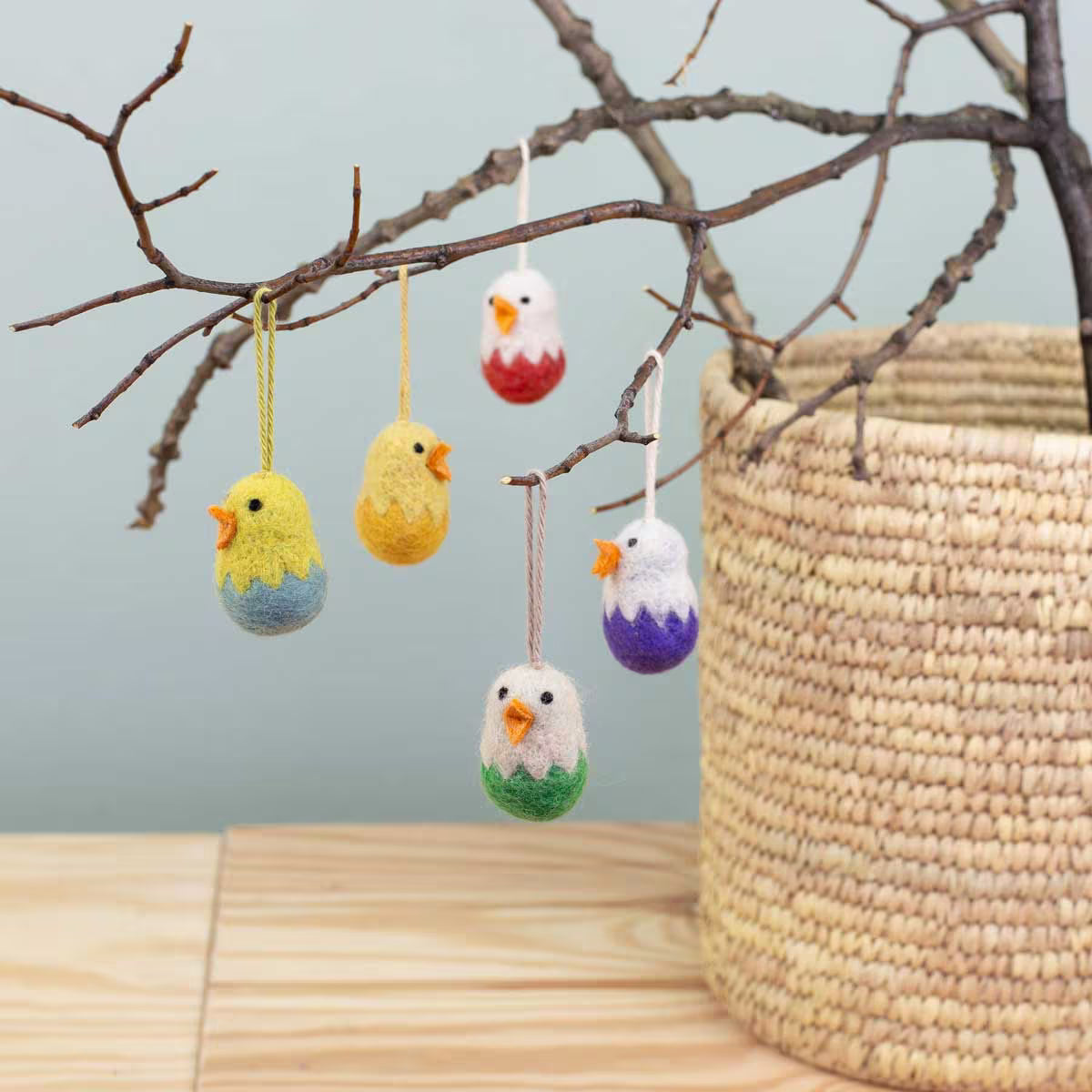 A World of Craft Mini Osteranhänger 'chick in egg'