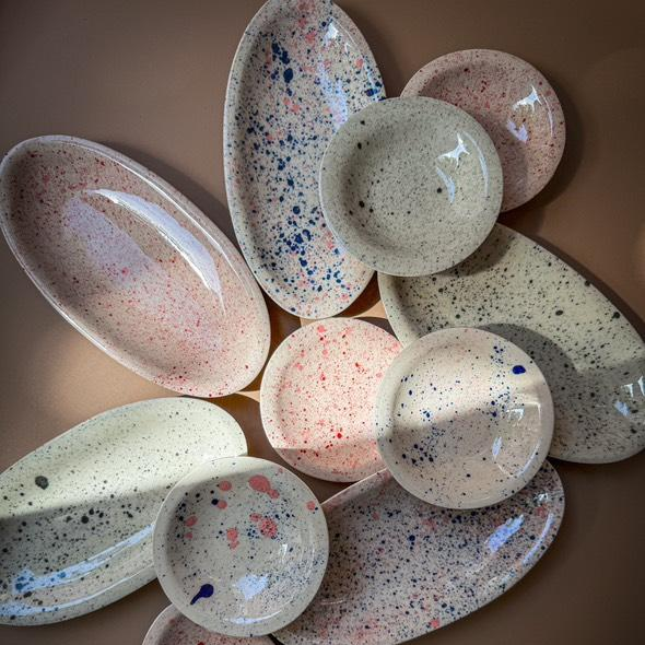 Good Clay Sunshine x Studio du. Ovale kleine Platte