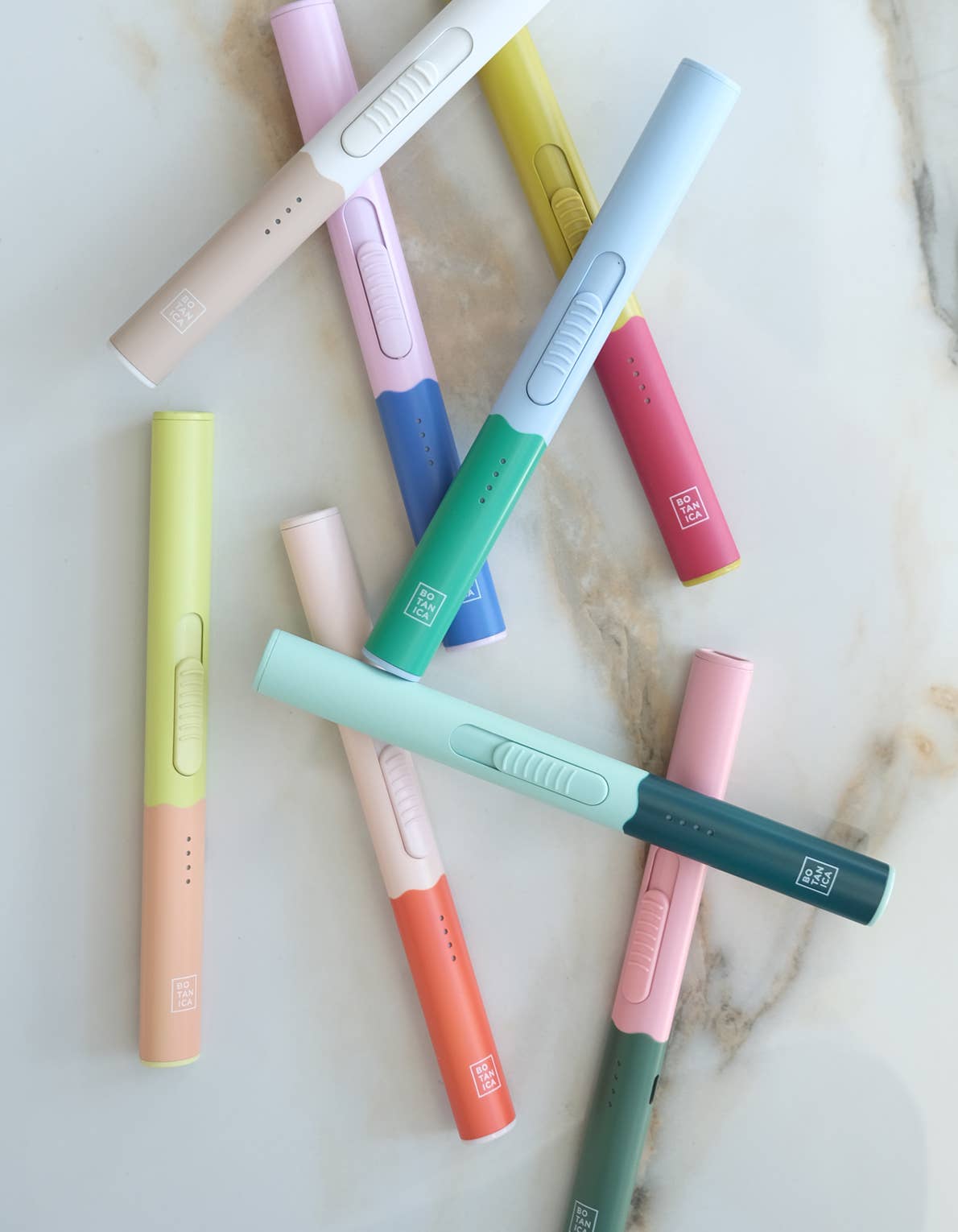 Flammenloses wiederaufladbares Feuerzeug -unterschiedliche Farben-