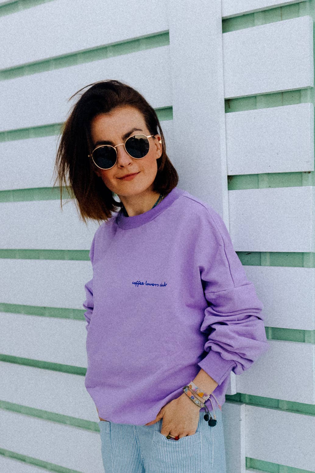 BIG COFFEE LOVER auf lila - SWEATSHIRT Dont grow up
