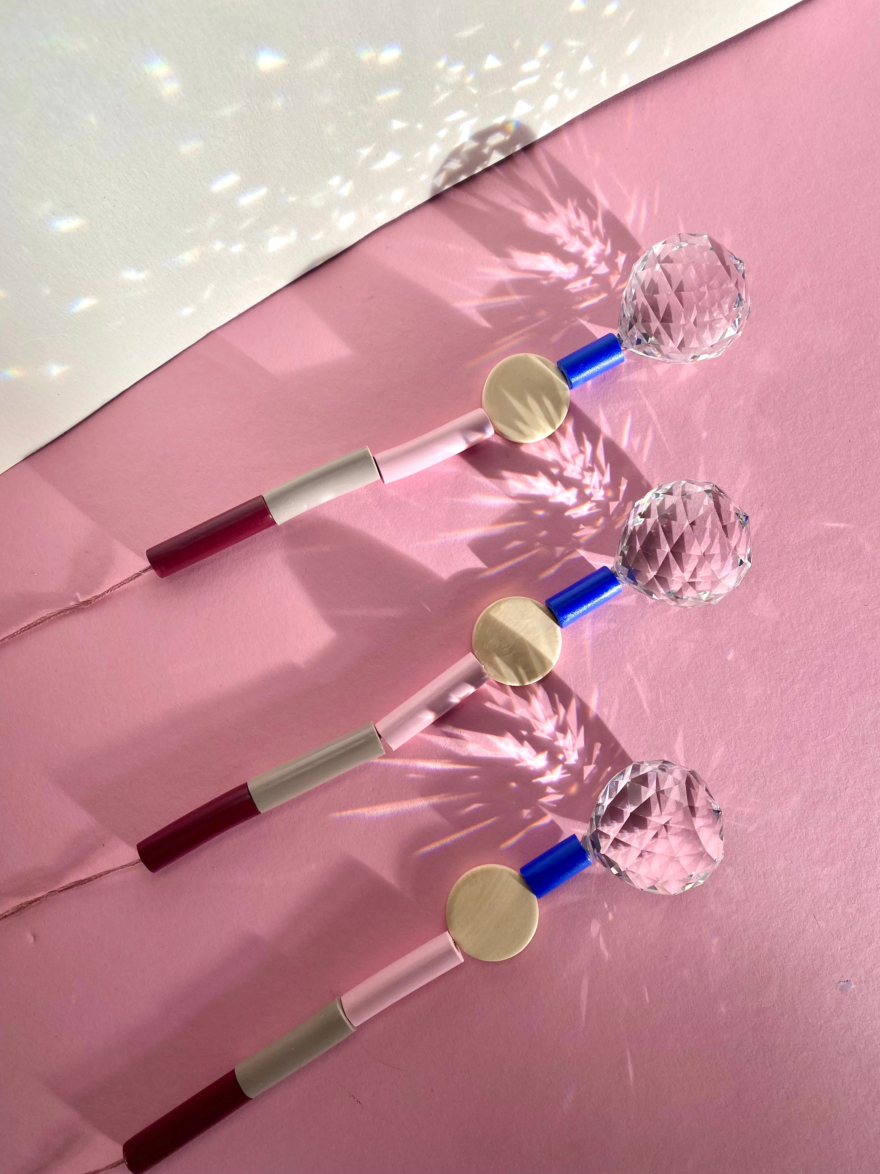 Frau Montag x Studio du. 'Suncatcher' Bordeaux rot