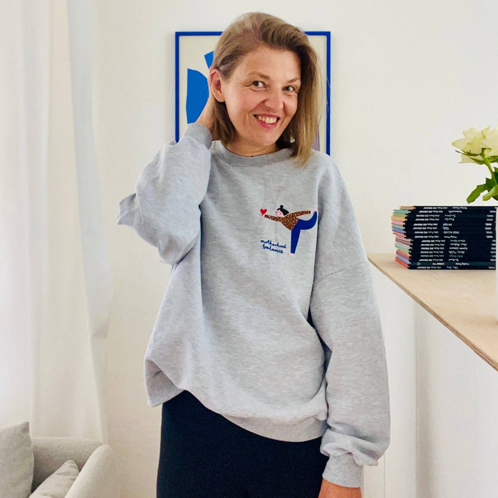 ERWACHSENEN SWEATSHIRT- MOTHERHOOD BALANCE AUF GRAU  Dont grow up