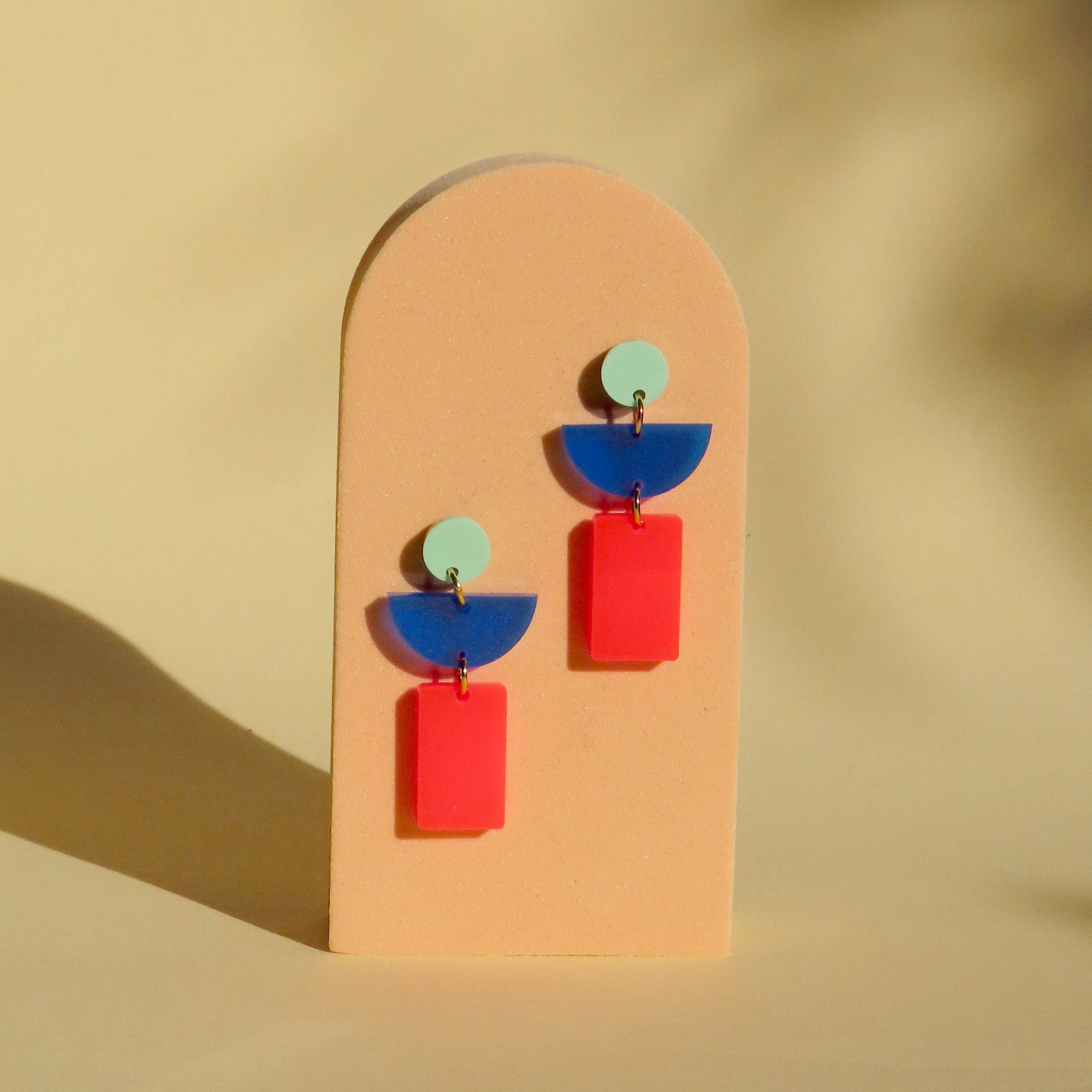 Lille Ohrringe mit Edelstahl Steckern in grün blau feuerot niemalsmehrsohne