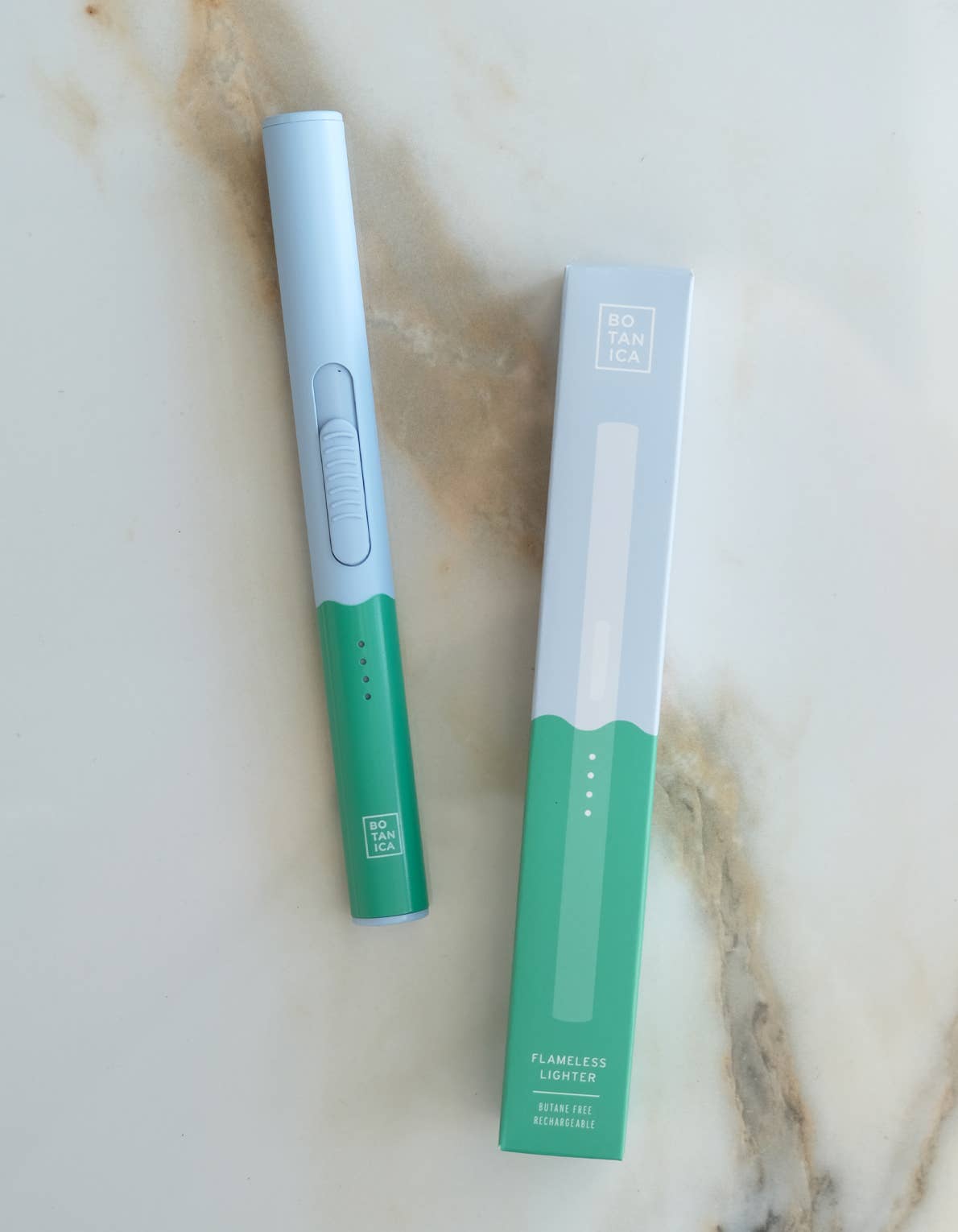 Flammenloses wiederaufladbares Feuerzeug -unterschiedliche Farben-