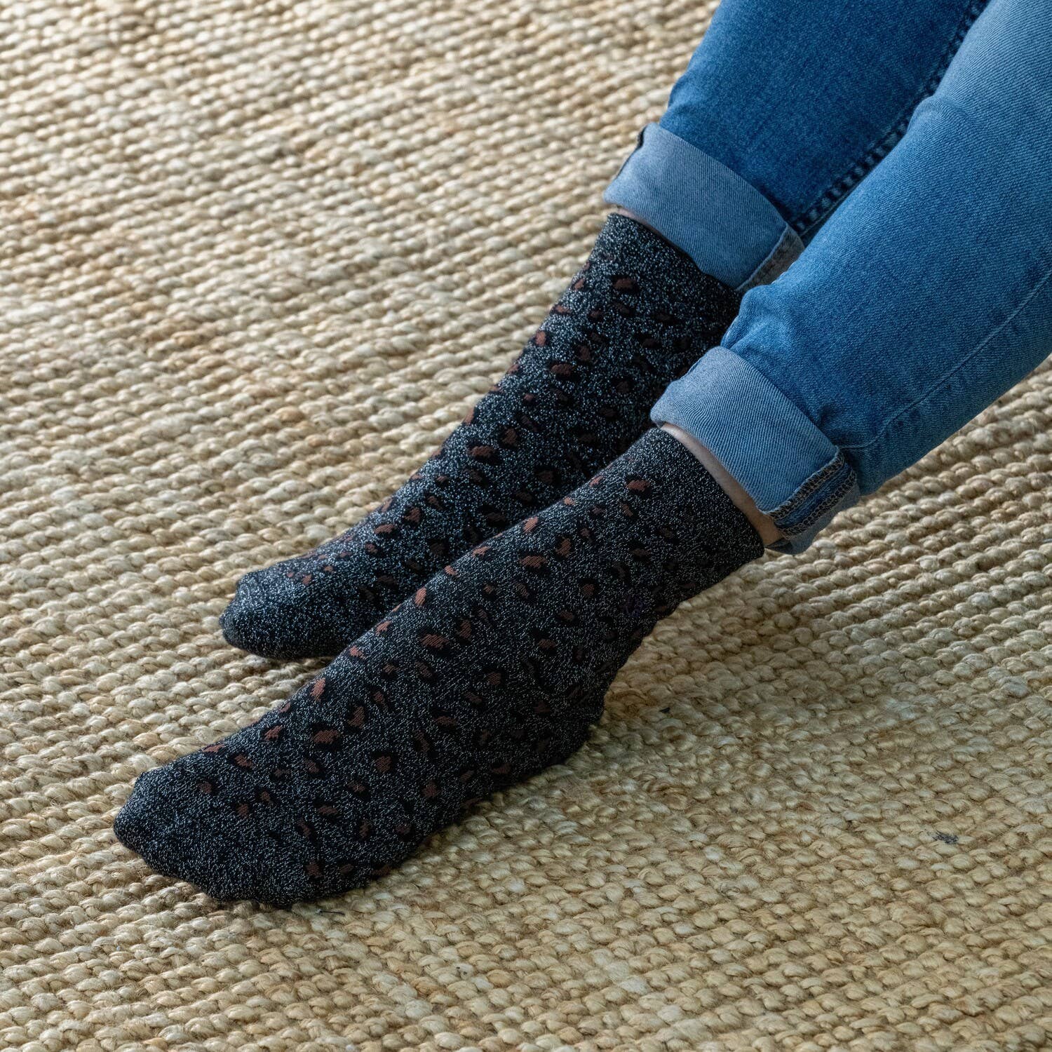 Socken aus gekämmter Baumwolle mit Leopardenmuster - Schwarz und Silber