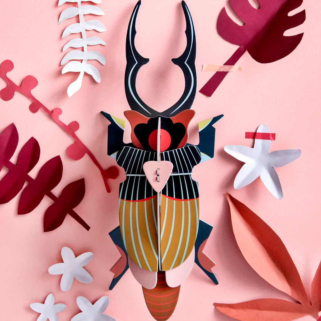 Studio ROOF 'Big insects - Giant Stag Beetle'